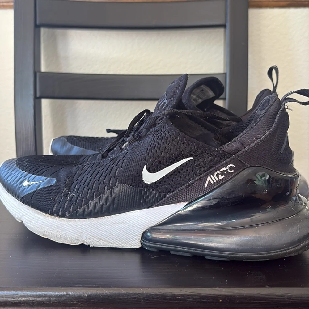 Nike Air 270 Black and White Sneakers mens 12 - Picture 5 of 7